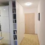 Sunny Free Parking Beauty Balcony View, 3 Towers Apartment Bratislava