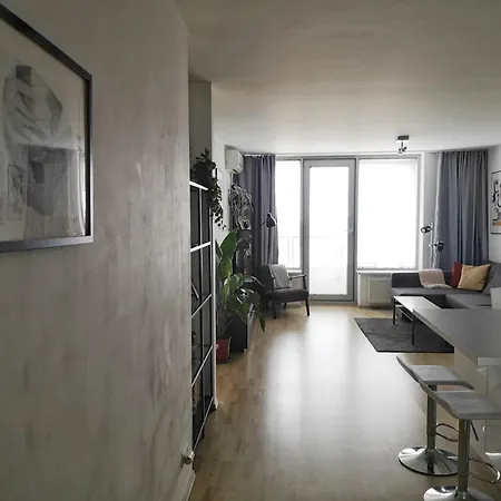 Apartment Sunny Free Parking Beauty Balcony View, 3 Towers *