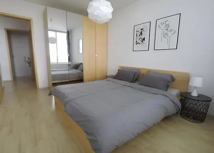 Sunny Free Parking Beauty Balcony View, 3 Towers 아파트 *