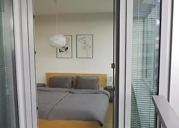 아파트 Sunny Free Parking Beauty Balcony View, 3 Towers 브라티슬라바