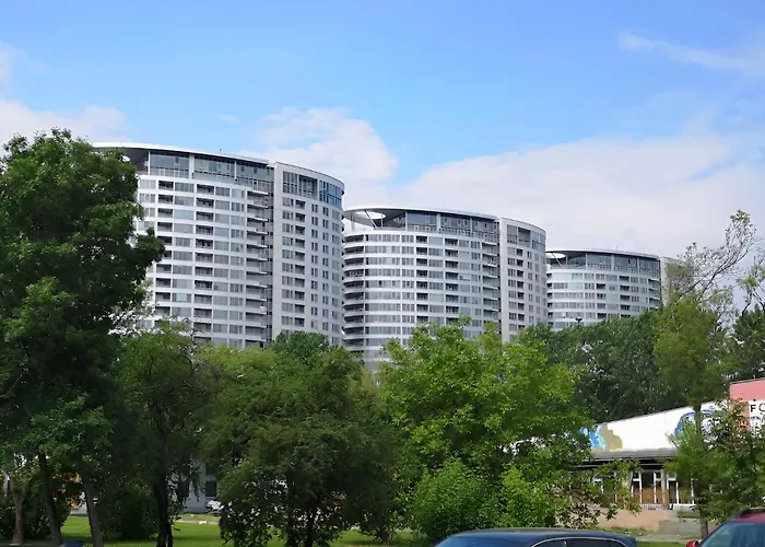 Sunny Free Parking Beauty Balcony View, 3 Towers