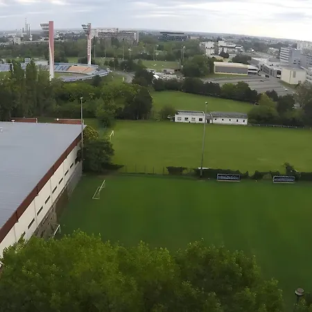 Sunny Free Parking Beauty Balcony View, 3 Towers